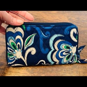 Vera Bradley wallet
